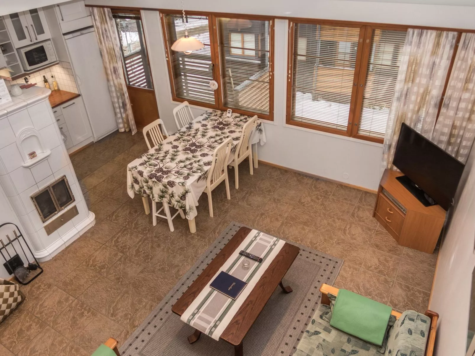 Karhunvartijan linna b14-Binnen