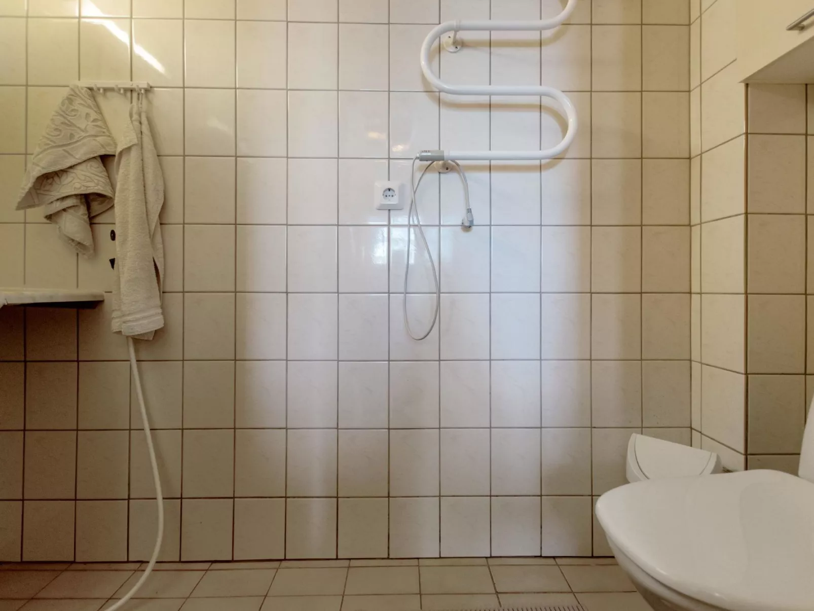 Alppimaja b paritalo-Binnen