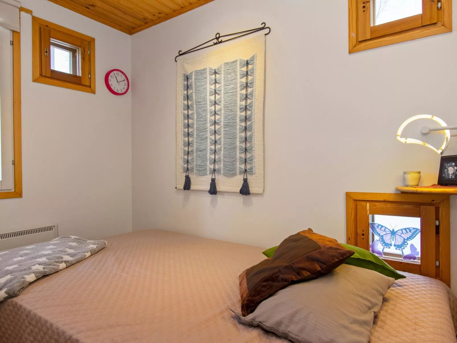 Hallantytär a2 paritalo-Binnen