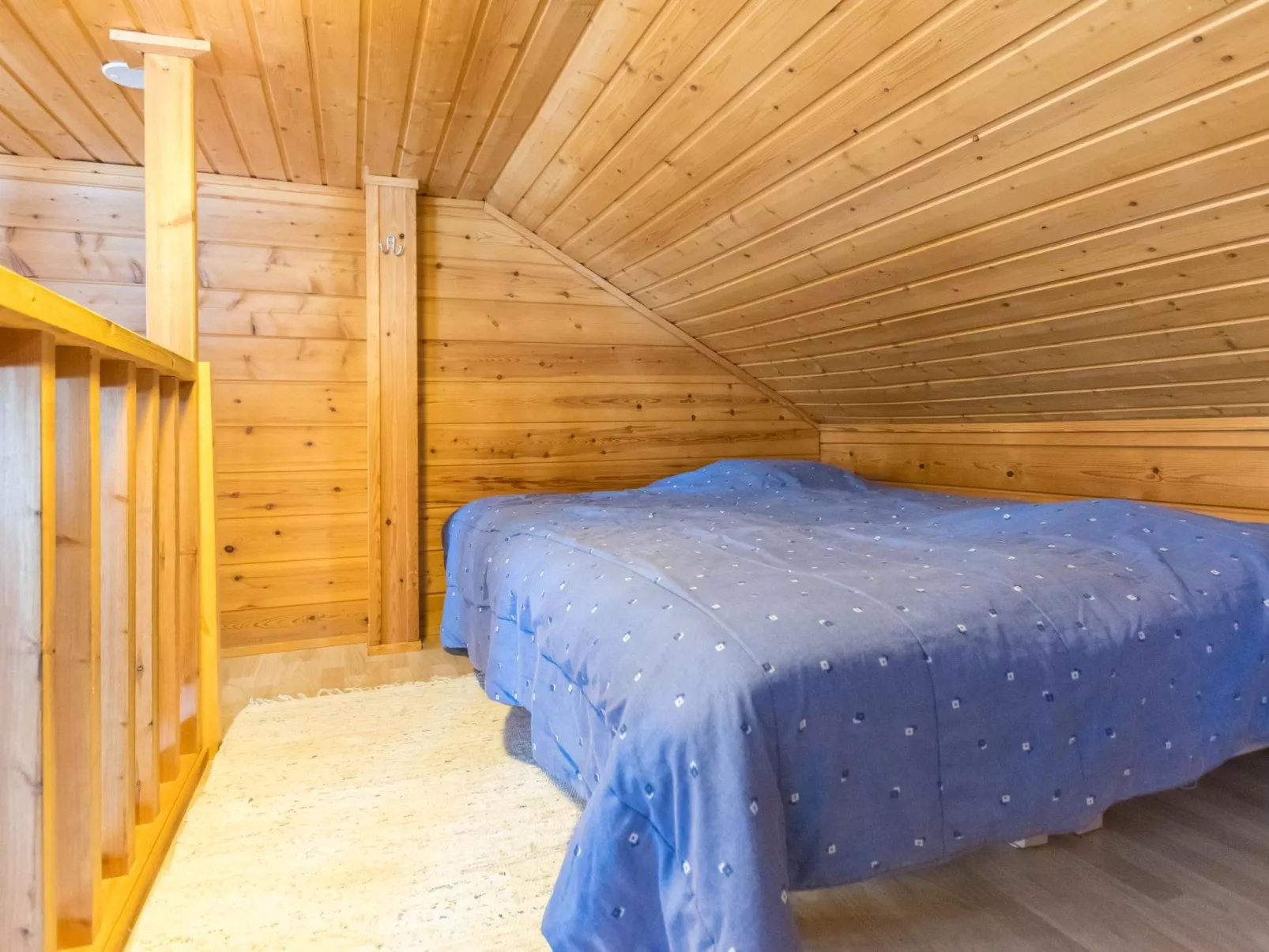 Lomaluola 5a paritalo-Binnen