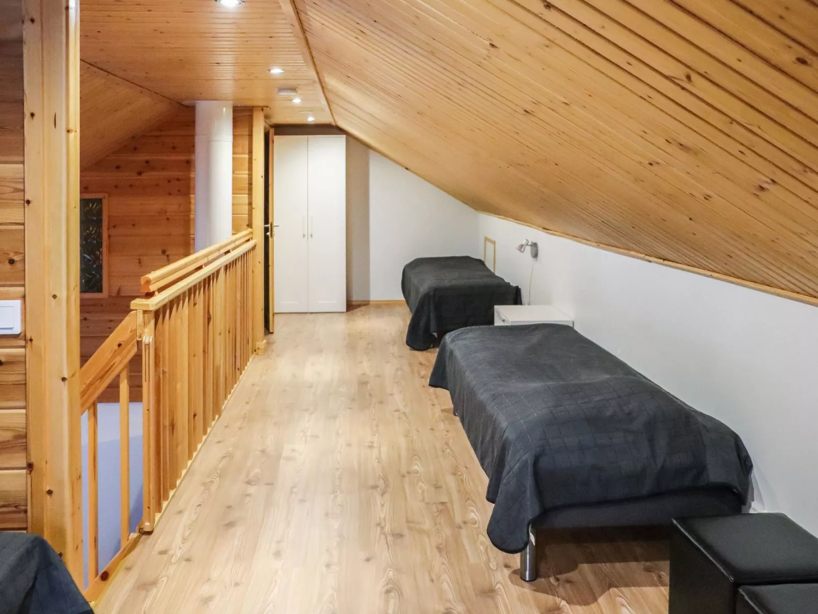 Lampitaival 6a-Binnen