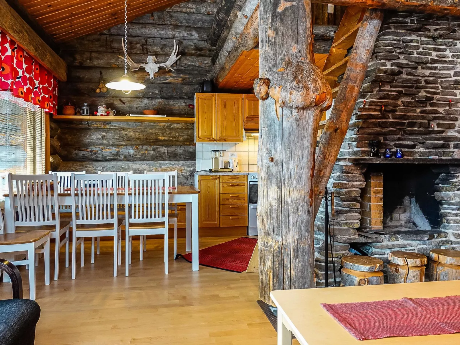 Sallanhelmi c2-Binnen