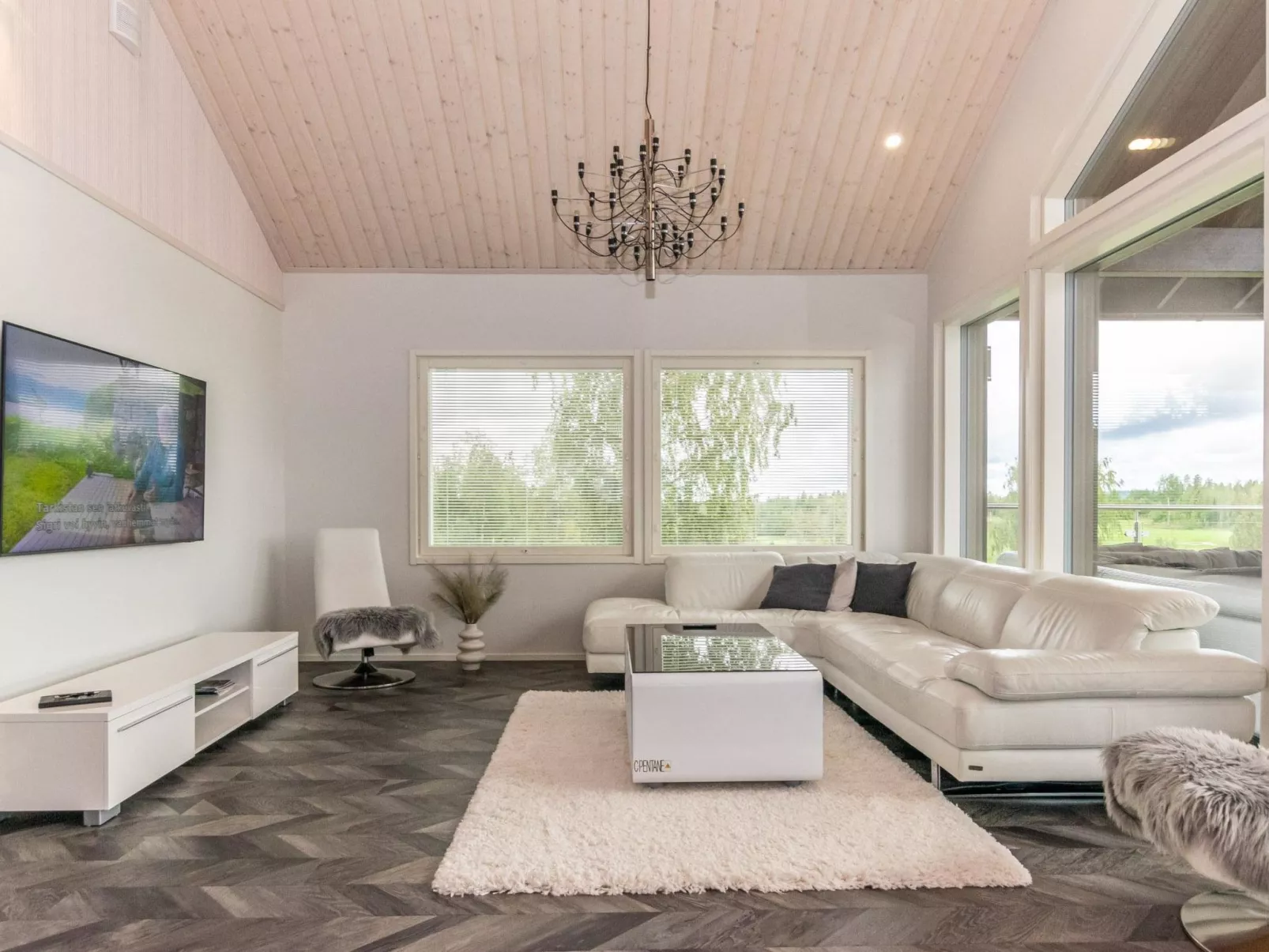 Villa hill magia-Binnen