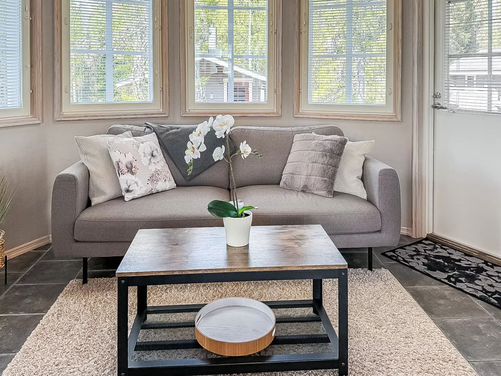 Villa taikavuosseli-Binnen