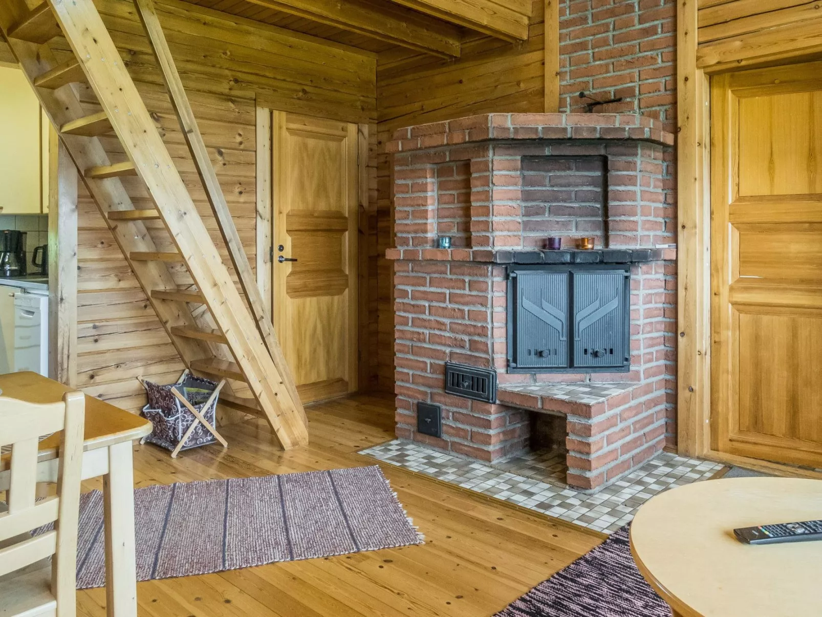 Mansikkaranta 1-Binnen