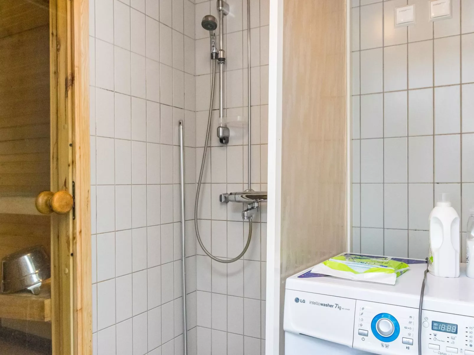 Karhunvartijan linna c18-Binnen