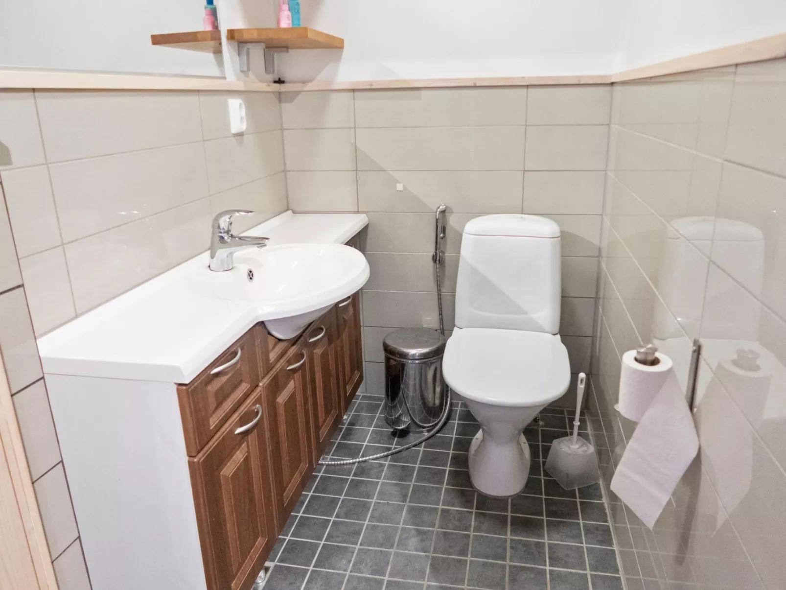 Villa jaloranta a-Binnen