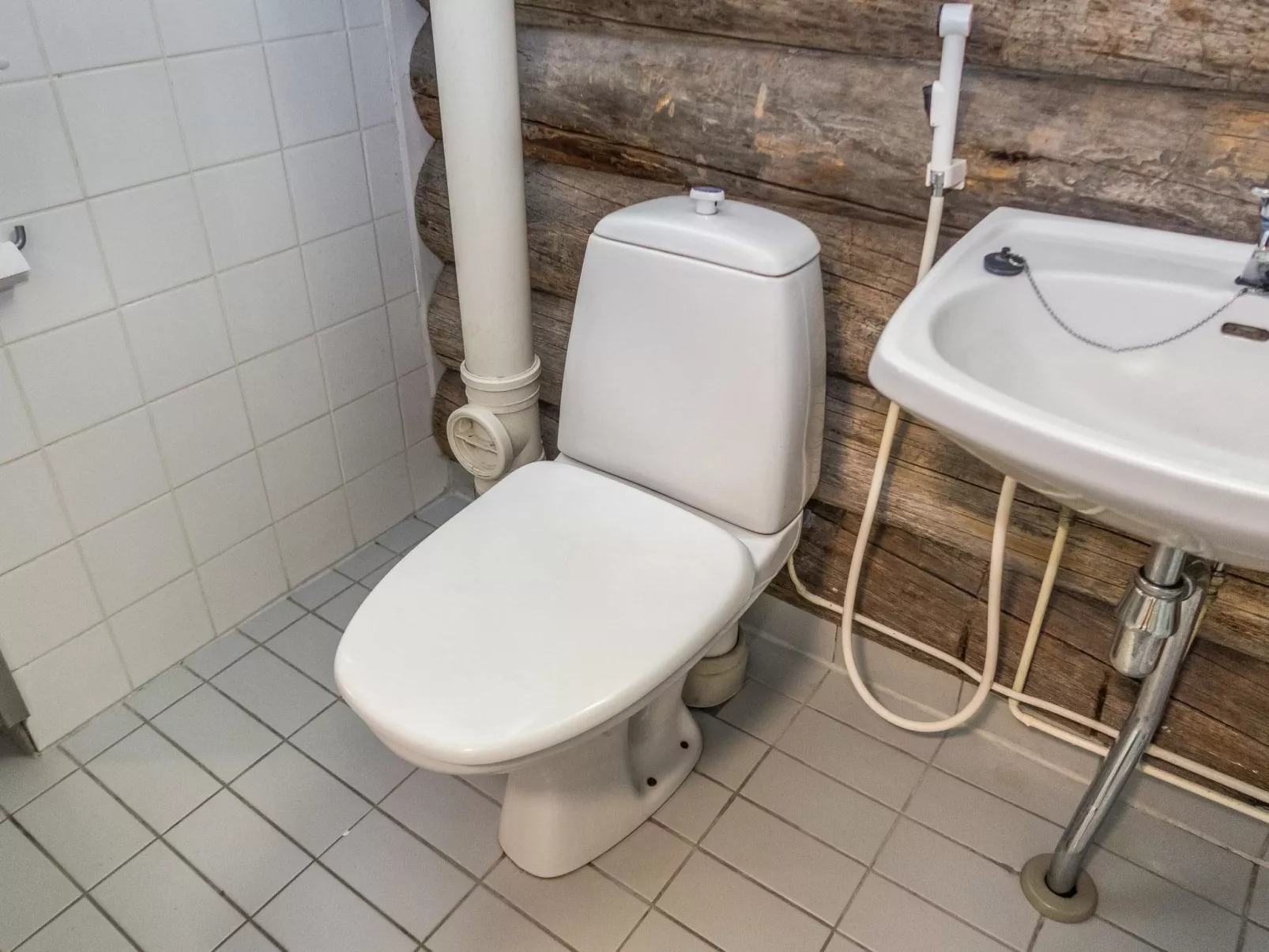 Revonaapa b13-Binnen