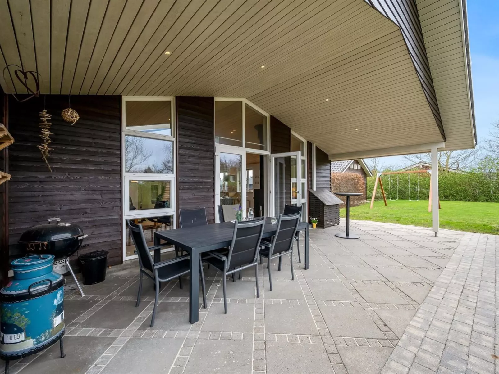 "Gertrud" - 950m to the fjord-Buiten