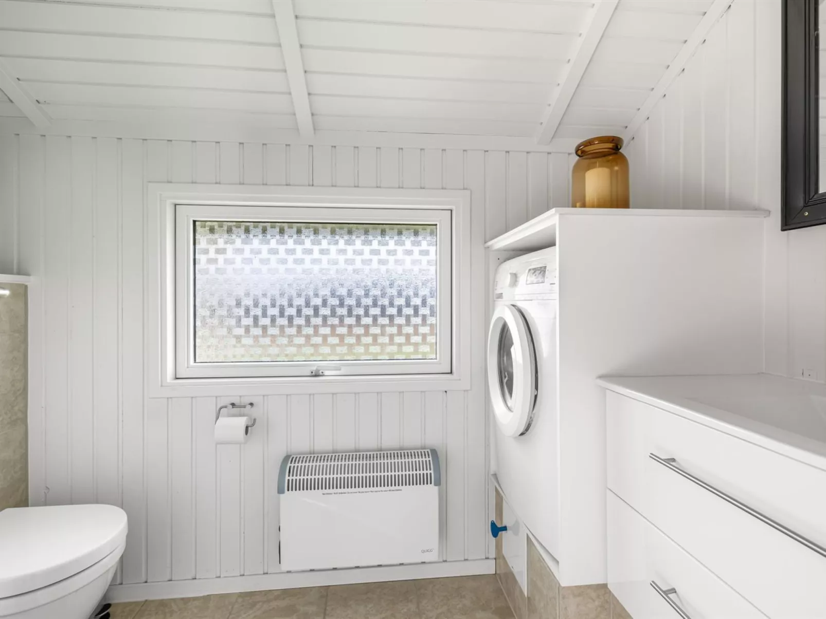 "Gitt" - 140m from the sea-Binnen