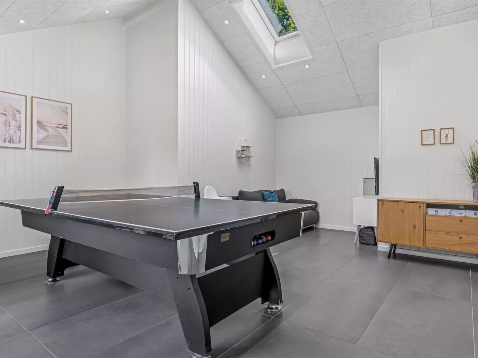 "Annina" - 250m from the sea-Binnen