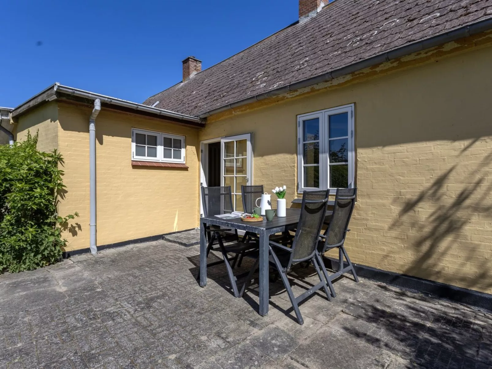 "Ilze" - 20m from the sea-Buiten