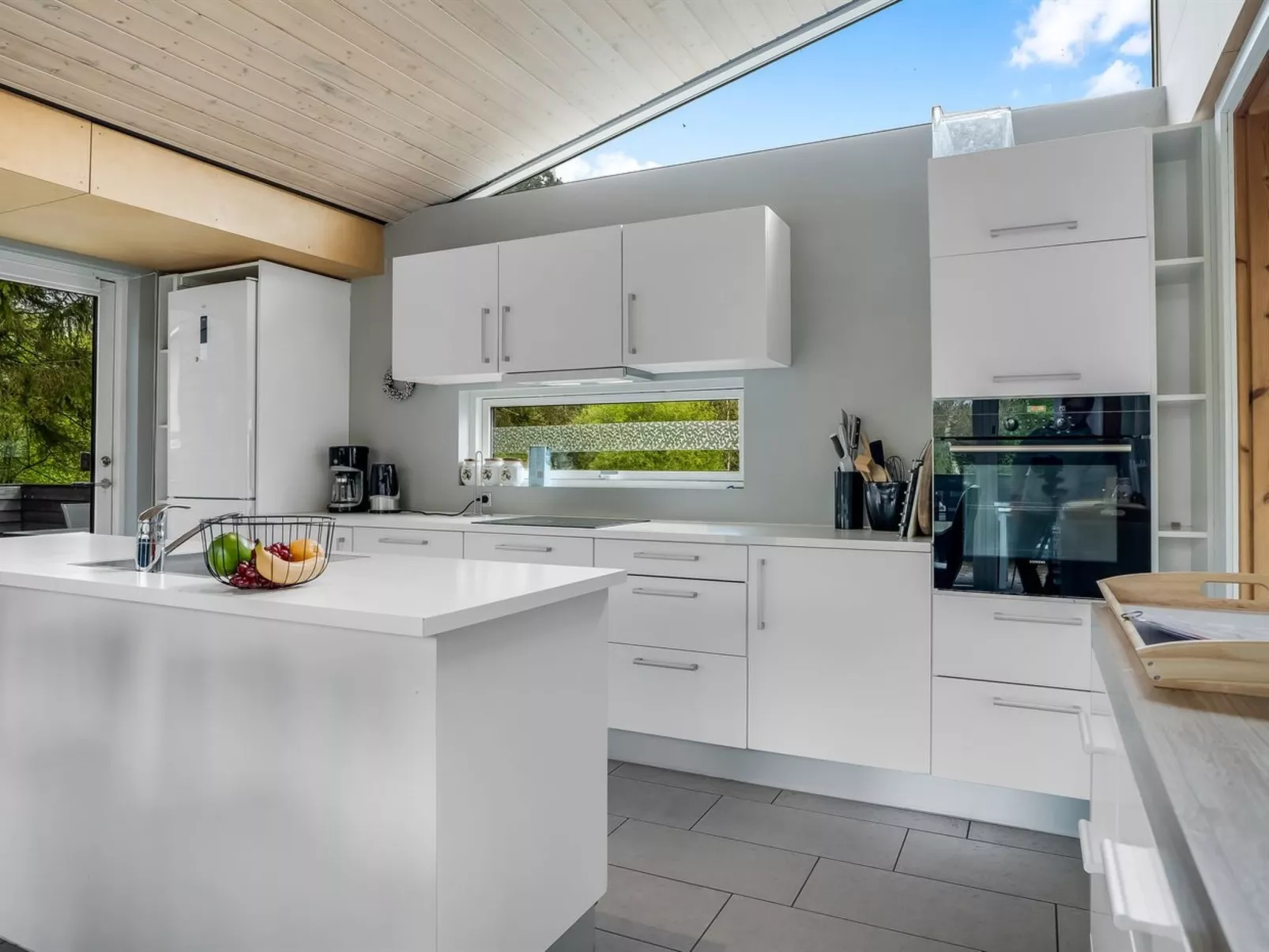 "Ginne" - 1km to the fjord-Binnen