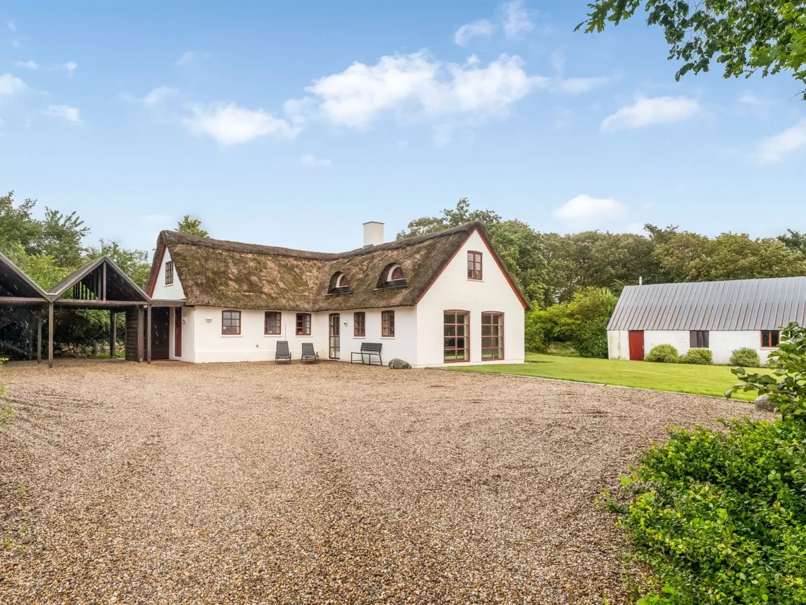 "Åsta" - 400m to the fjord-Buiten