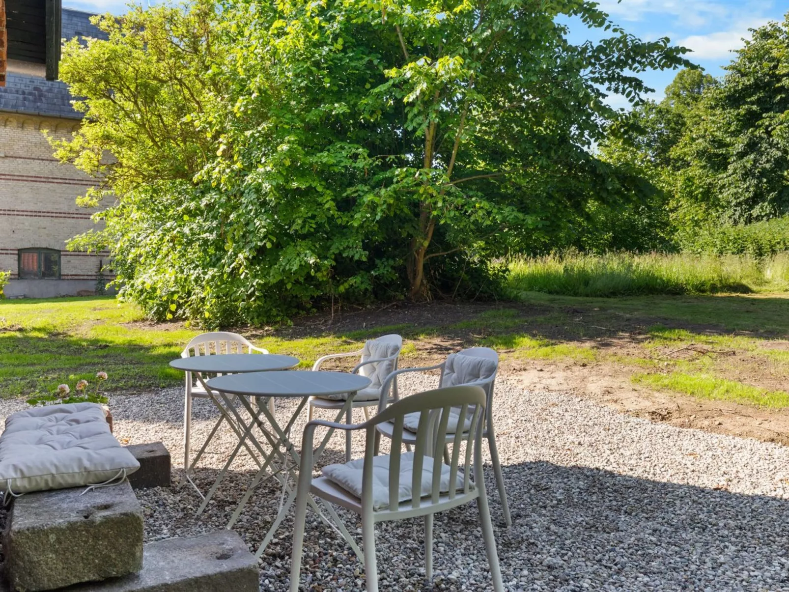 "Brun" - 1.5km from the sea-Buiten