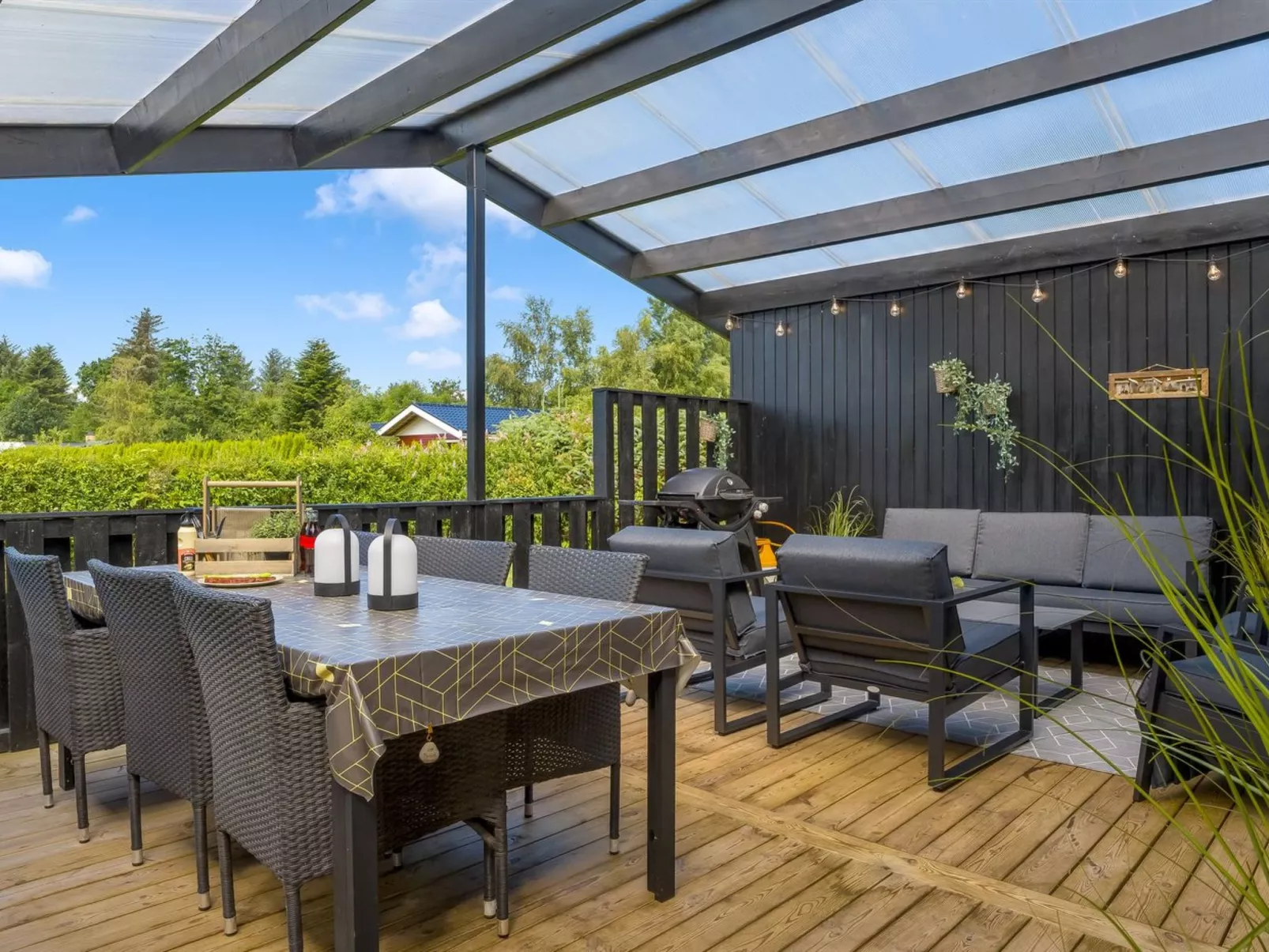 "Elske" -  from the sea-Buiten