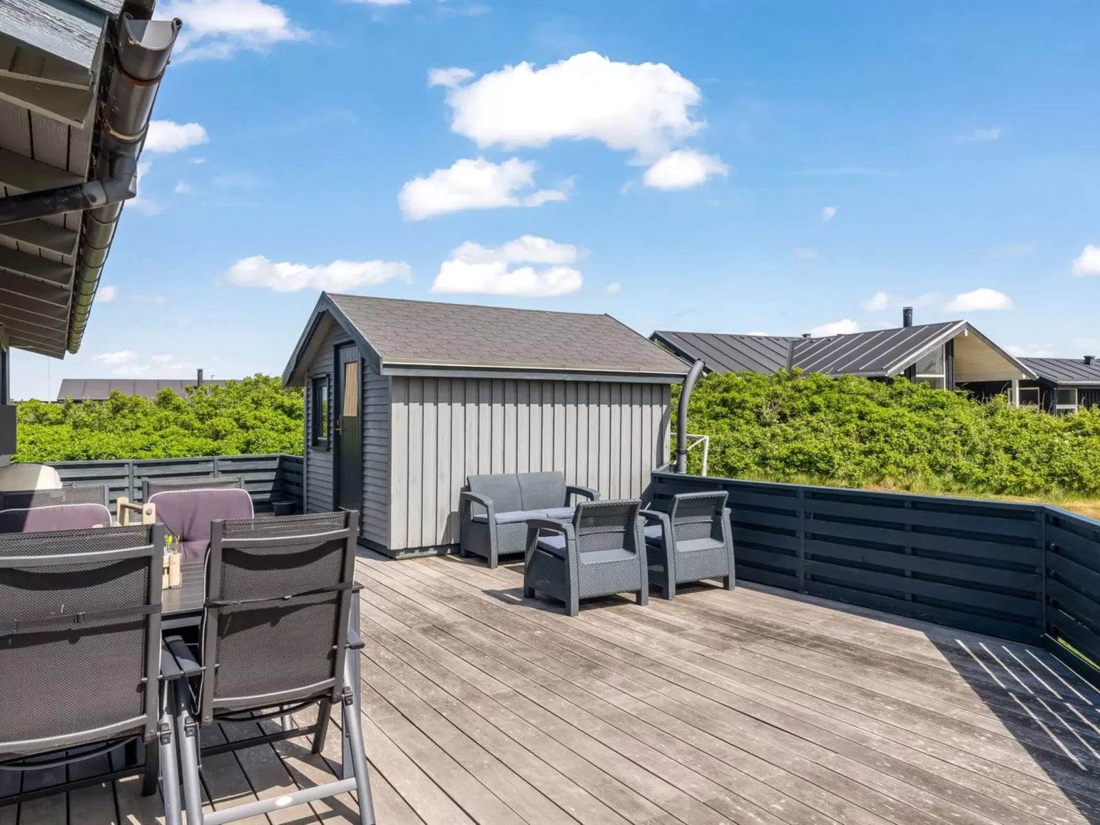 "Iiris" - 200m from the sea-Buiten