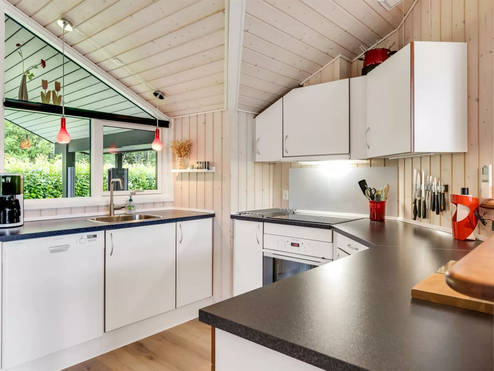 "Naimi" - 30km from the sea-Binnen