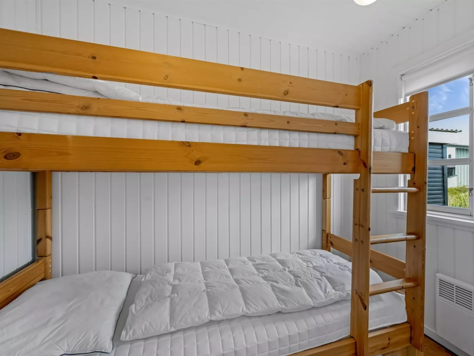 "Åse" -  from the sea-Binnen