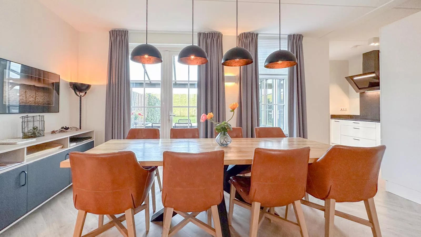 Happy Beach 48-Eetkamer