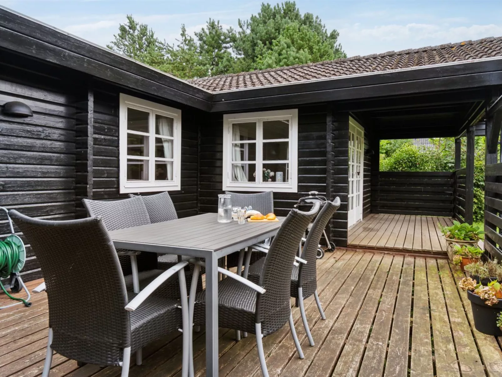 "Kjell" - 25m from the sea-Buiten