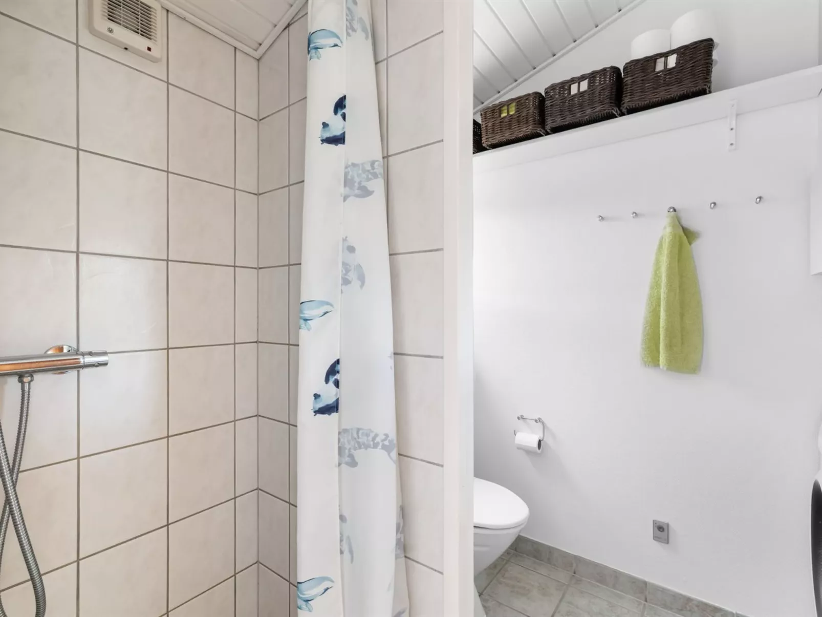 "Daya" - 75m from the sea-Binnen