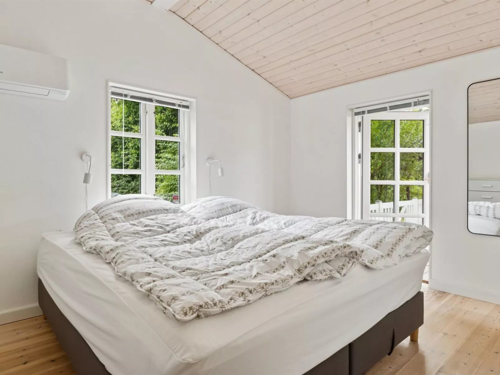 "Sixten" - 400m to the fjord-Binnen