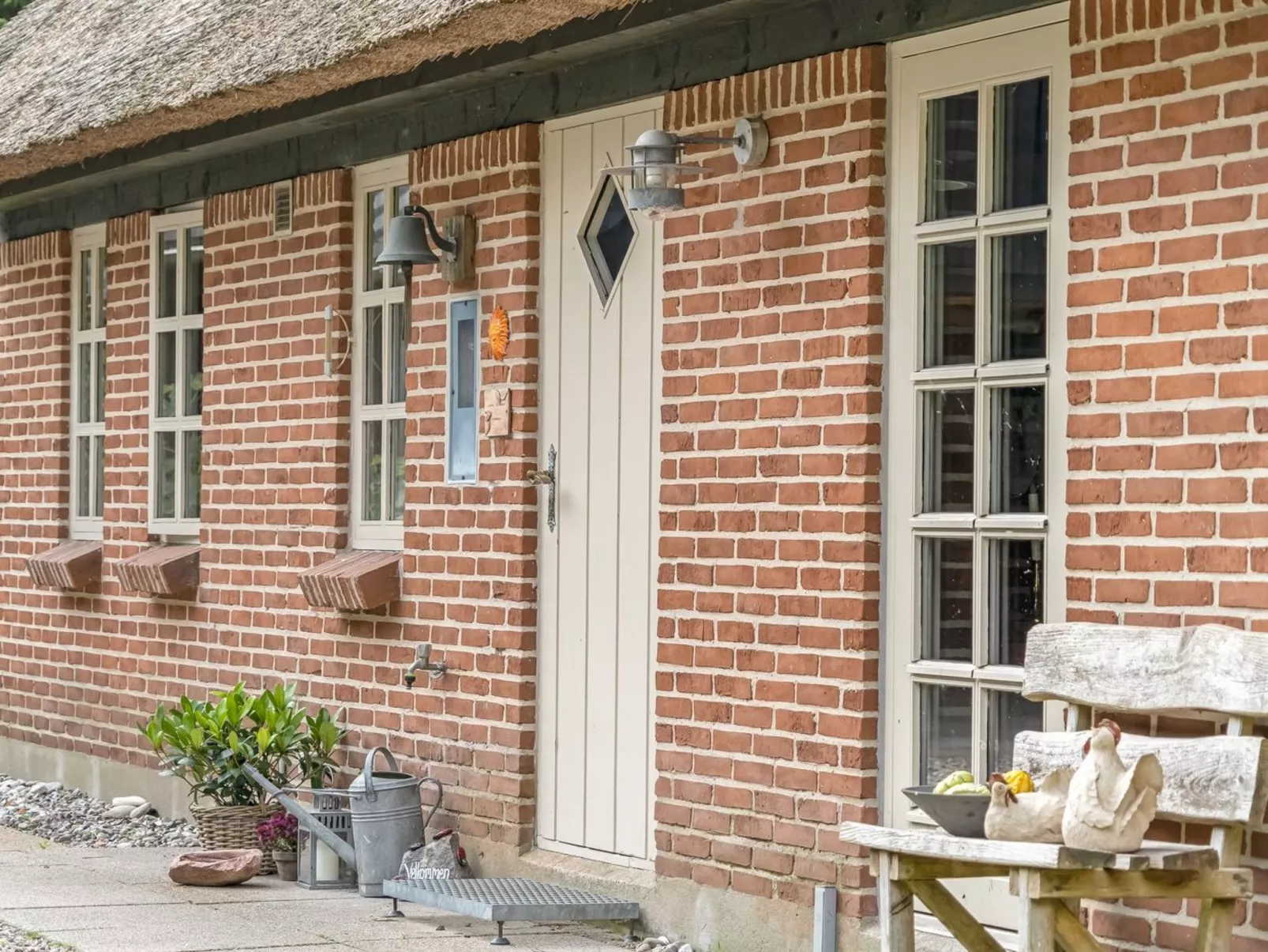 "Hilaria" - 2.1km from the sea-Buiten