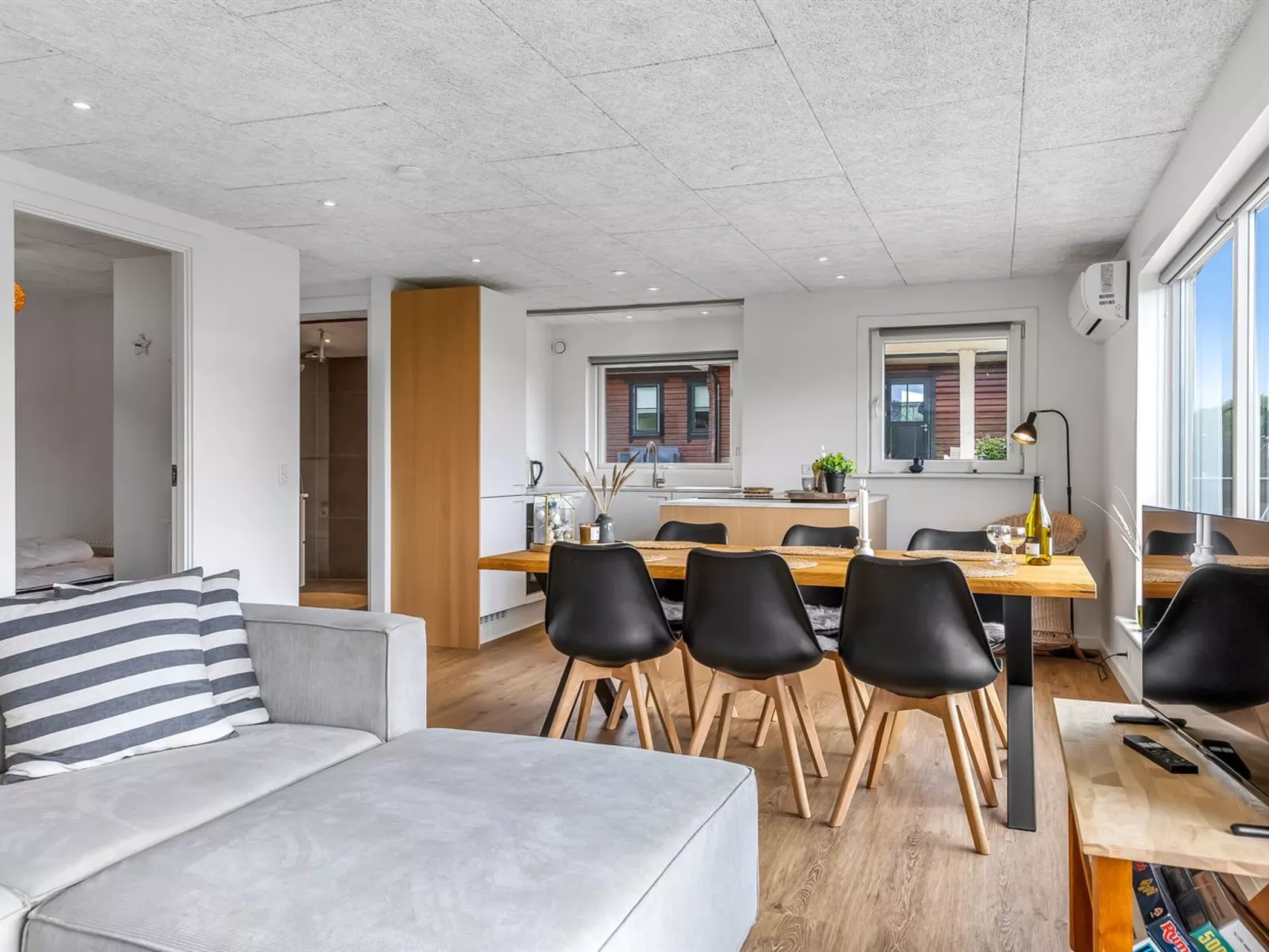 "Kalevi" - 150m from the sea-Binnen