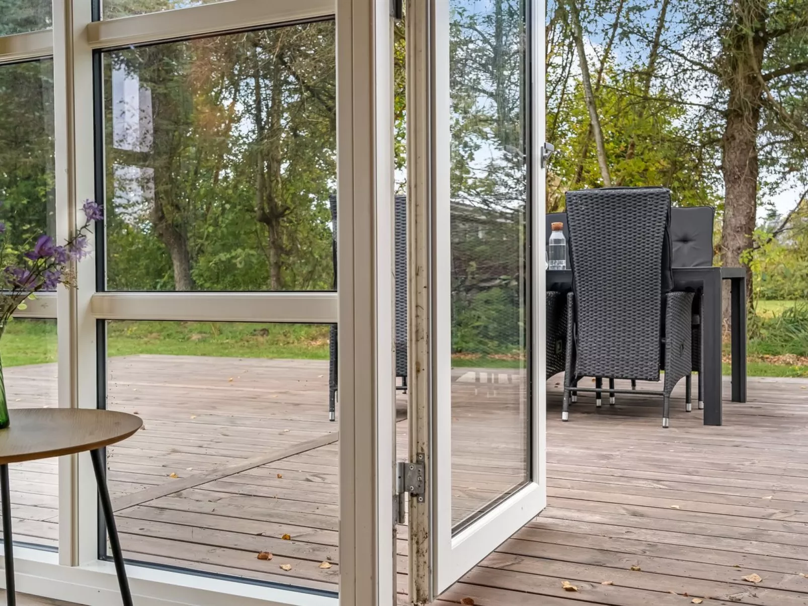 "Silvia" -  from the sea-Buiten