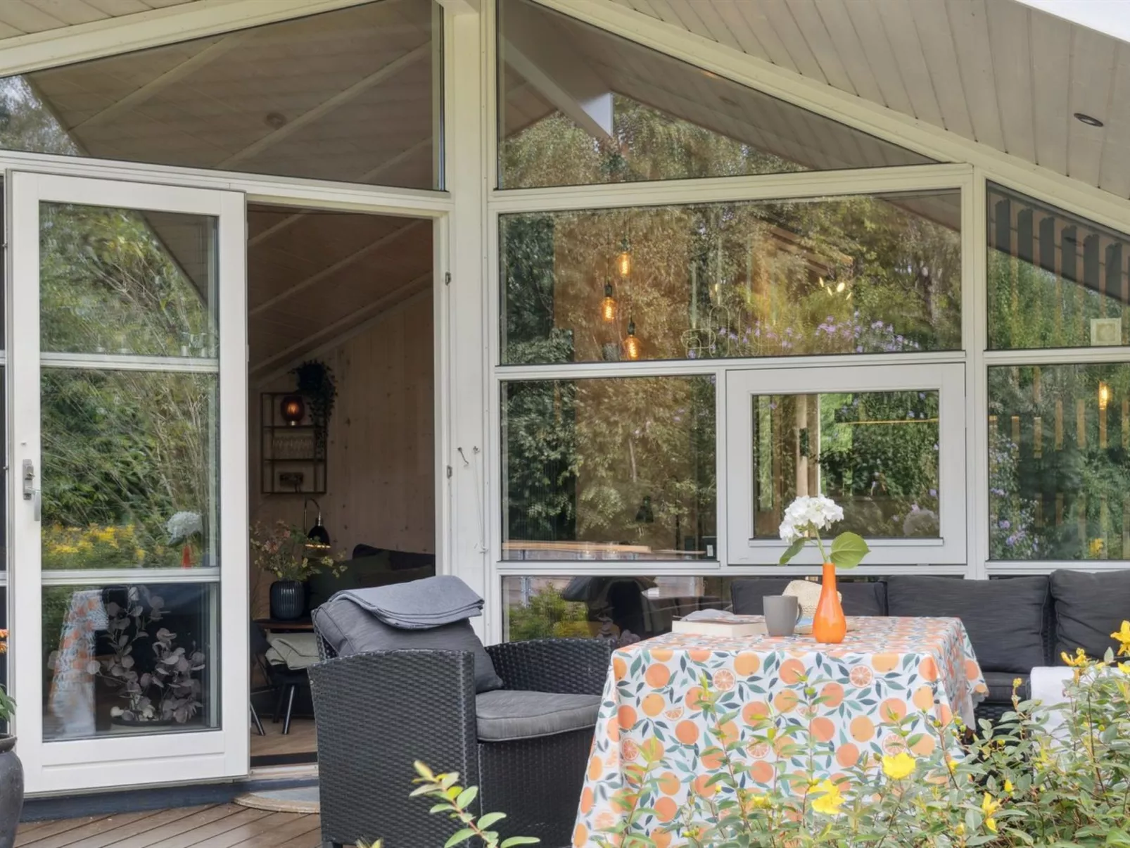 "Emelita" - 175m from the sea-Buiten