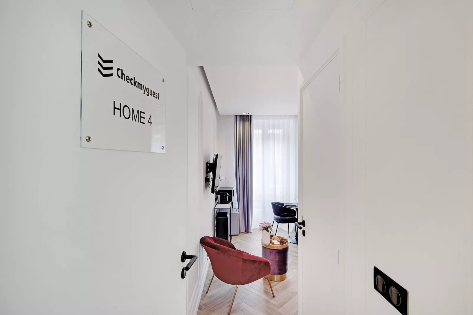 FDL-19-SEBASTOPOL 4-Image-tags.