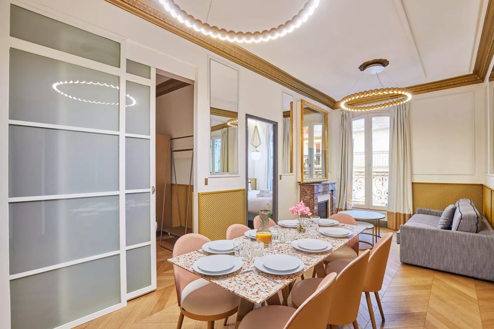 COLISEE D-Image-tags.