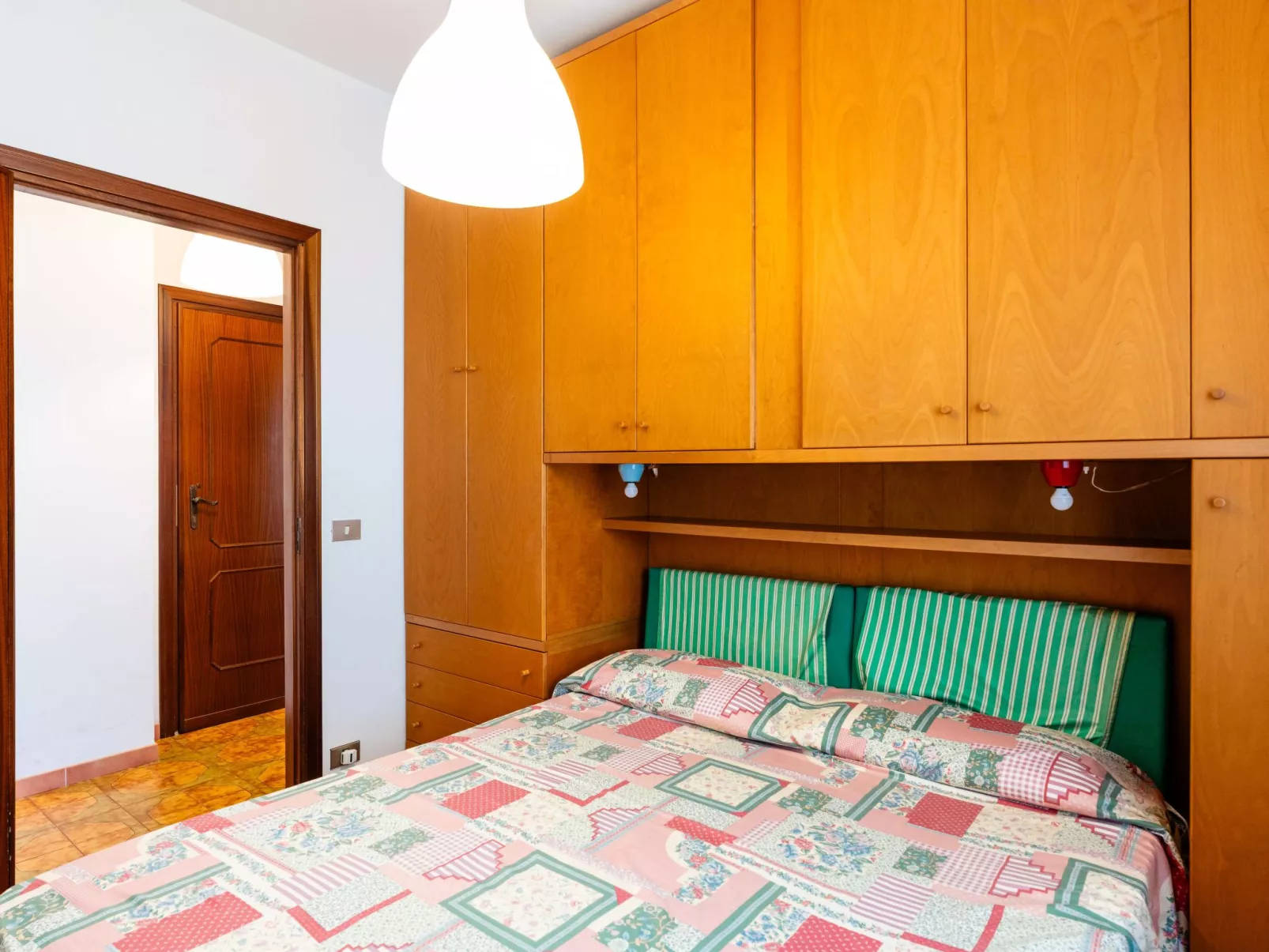 Due passi dal mare-Binnen