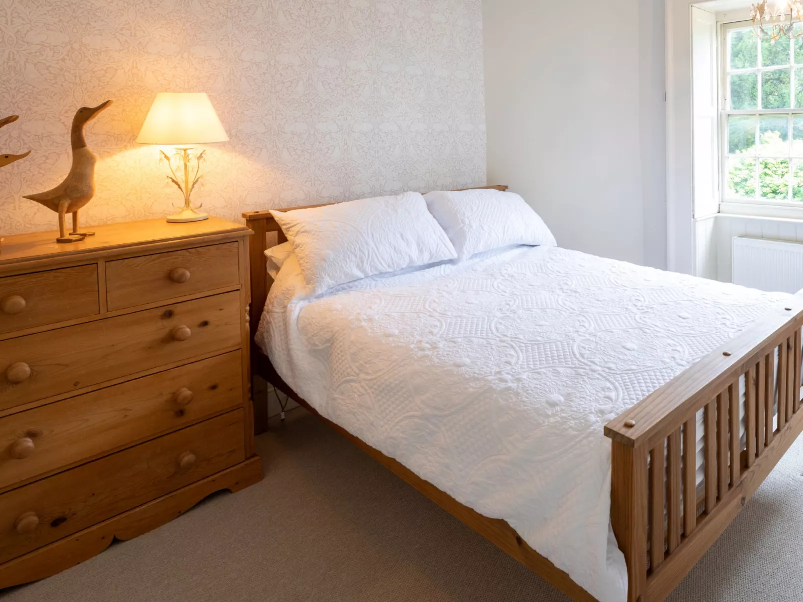 Islip Mill House - Beautiful Riverside Home-Binnen