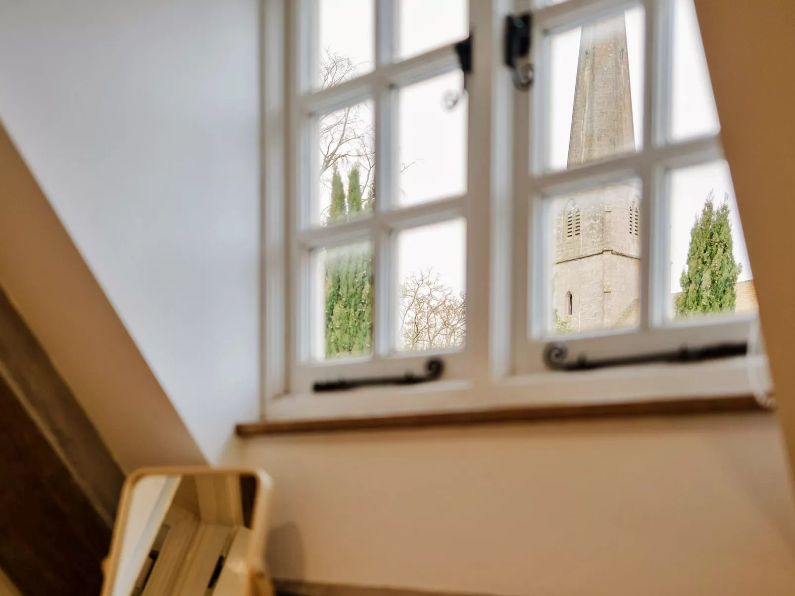 Courtside Cottage-Binnen