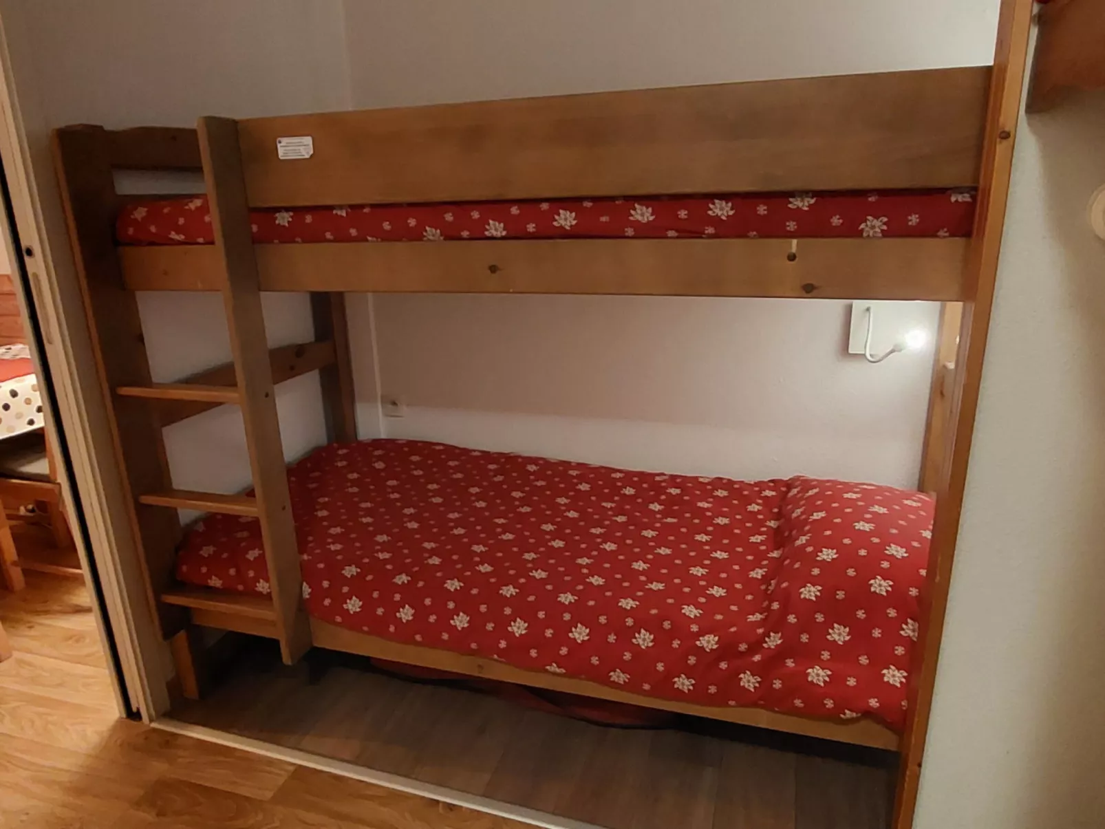 V du Bachat Arolles A-Binnen