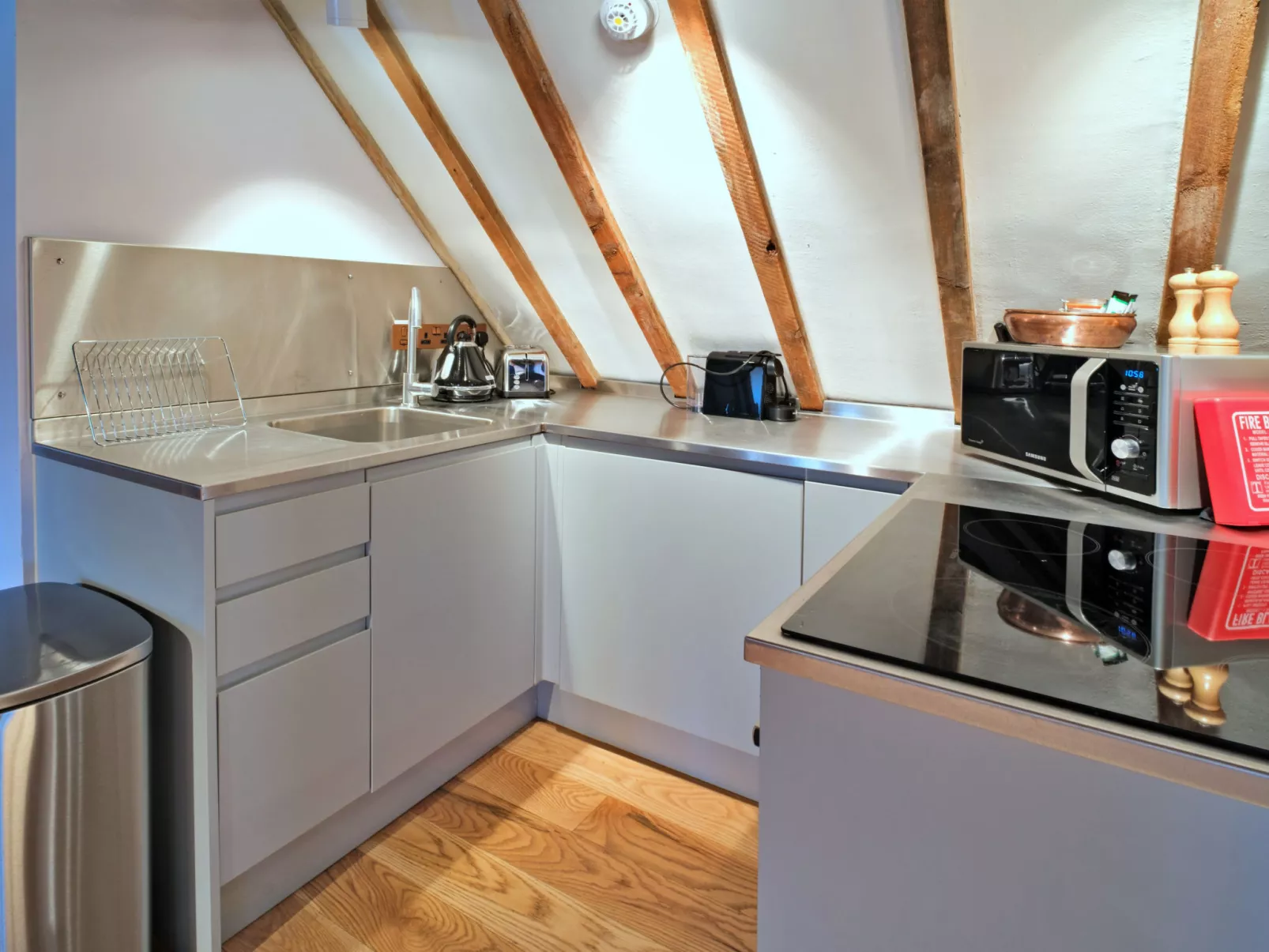 The Loft at Brackley Town Hall-Binnen