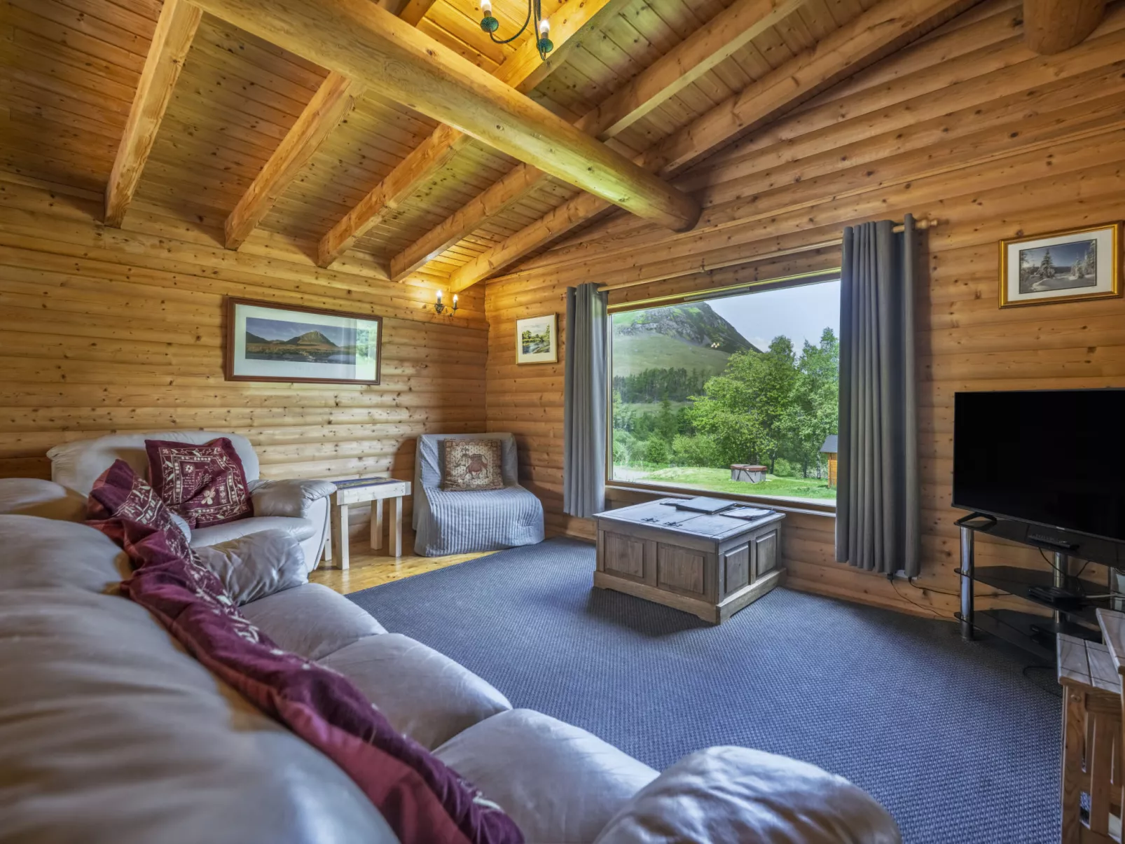 Cragdhu Log Cabin-Binnen