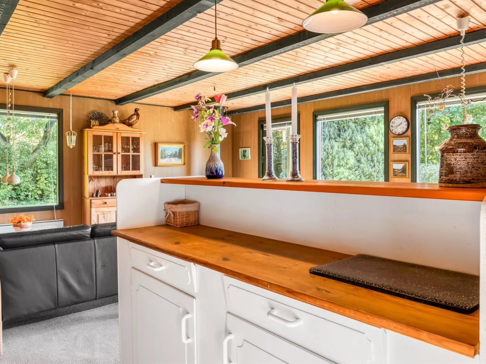 "Aron" - 30km from the sea-Binnen