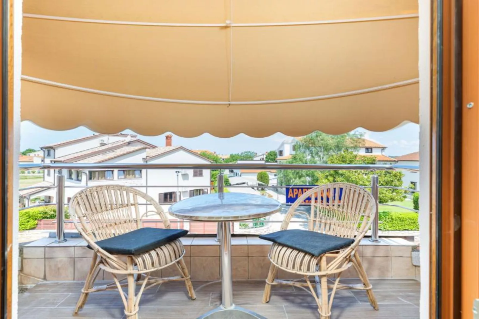 Apartments Manda - One Bedroom Apartment With Terrace (A1)-Terrasbalkon