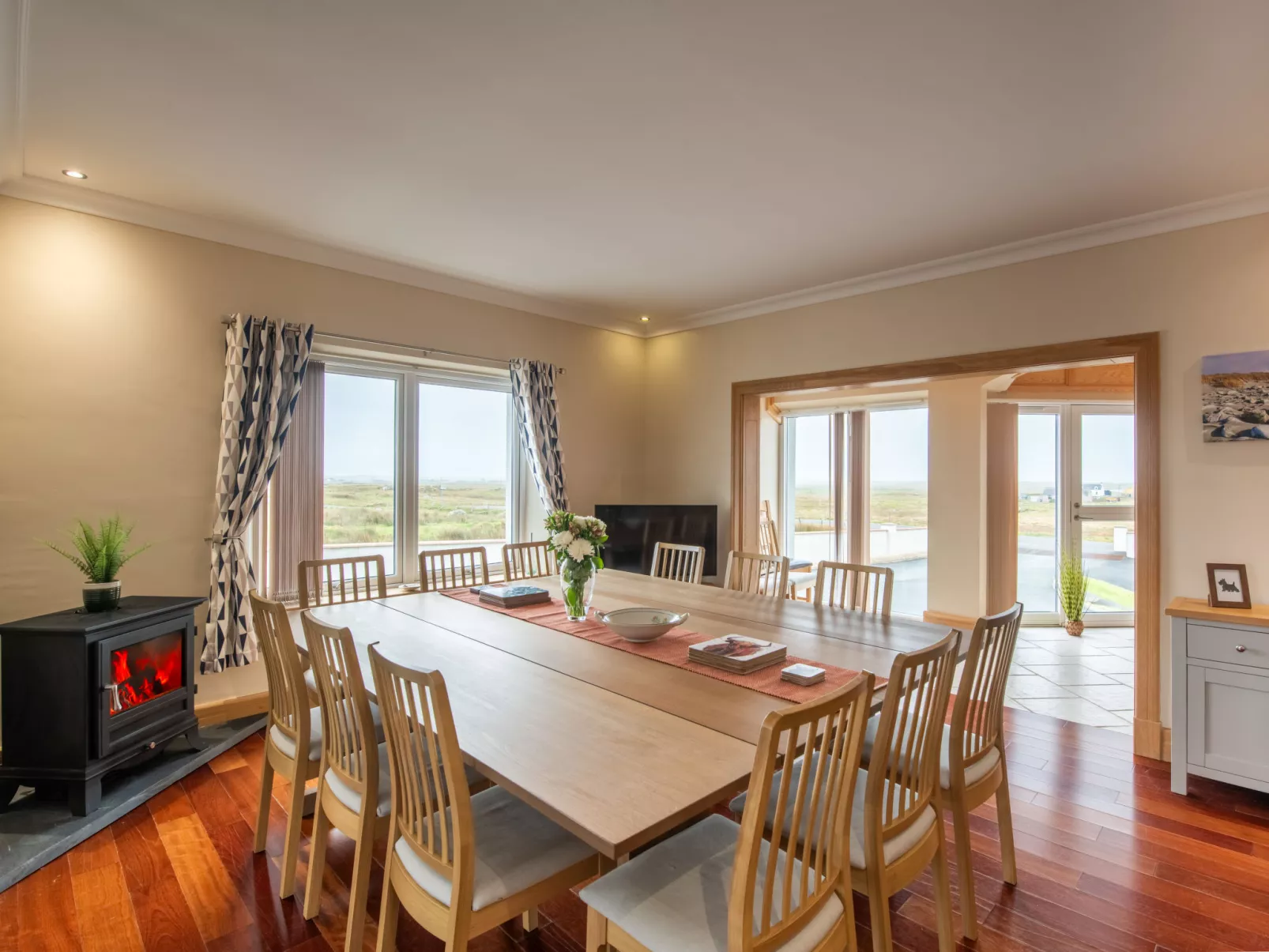 Benderloch House & Frobost Lodge-Binnen