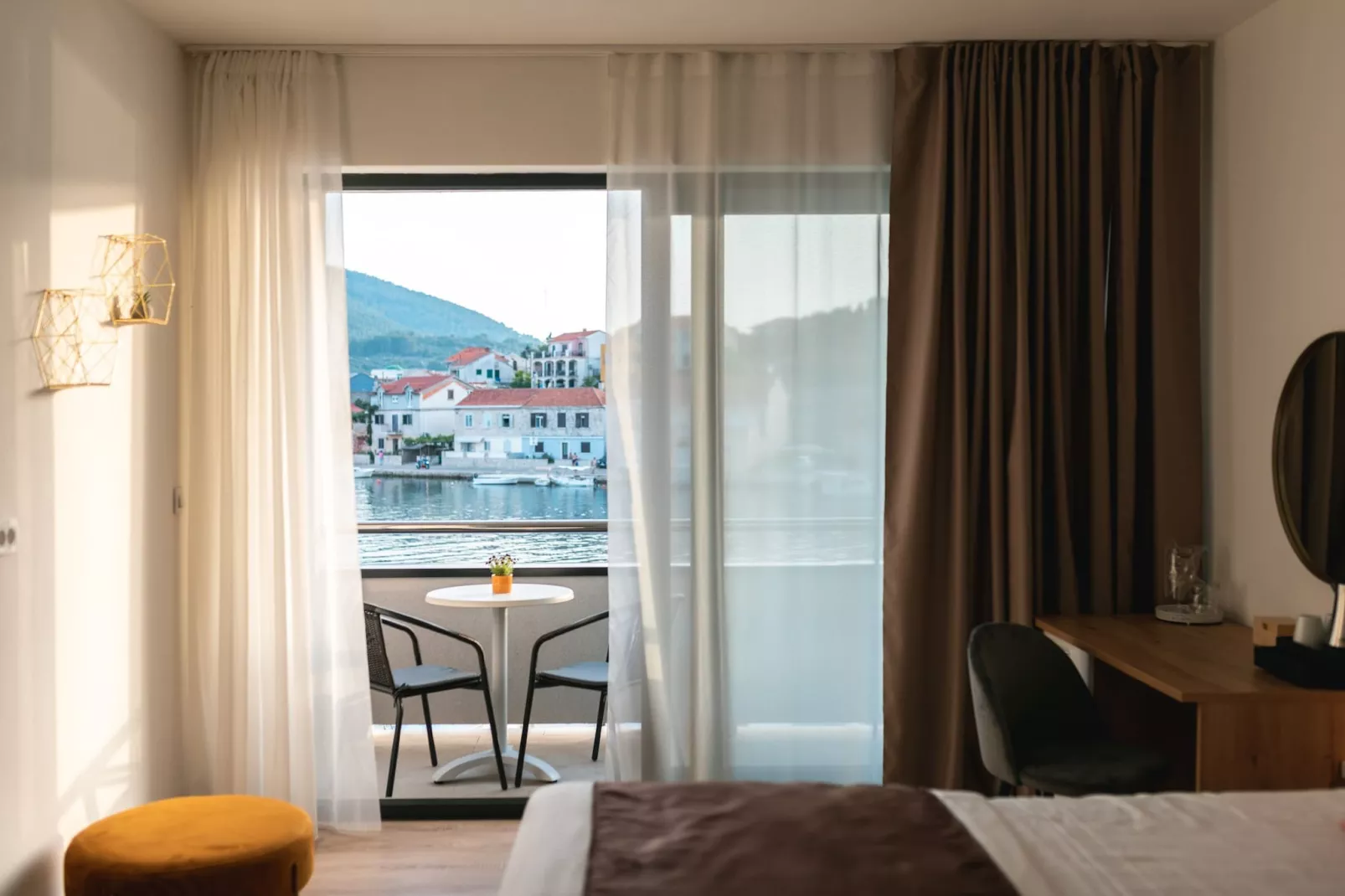 Apartments & Rooms Fisherman's Luck - Superior Twin Room with Balcony and Sea View-Uitzicht