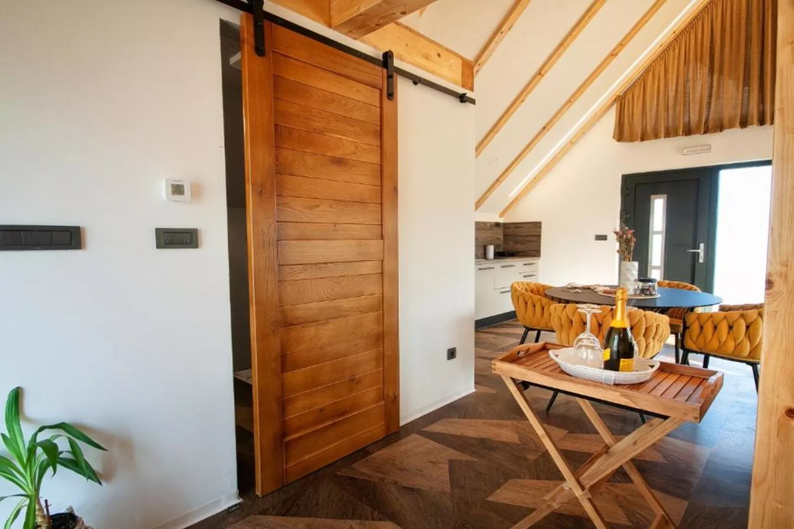 Mountain View Resort (Eva)-Binnen