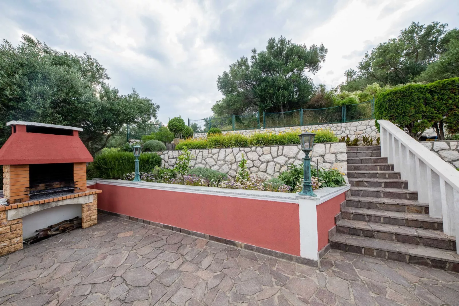 Guest House Villa Anggela - Standard Double room with Balcony and Sea View (BR2)-Buitenlucht