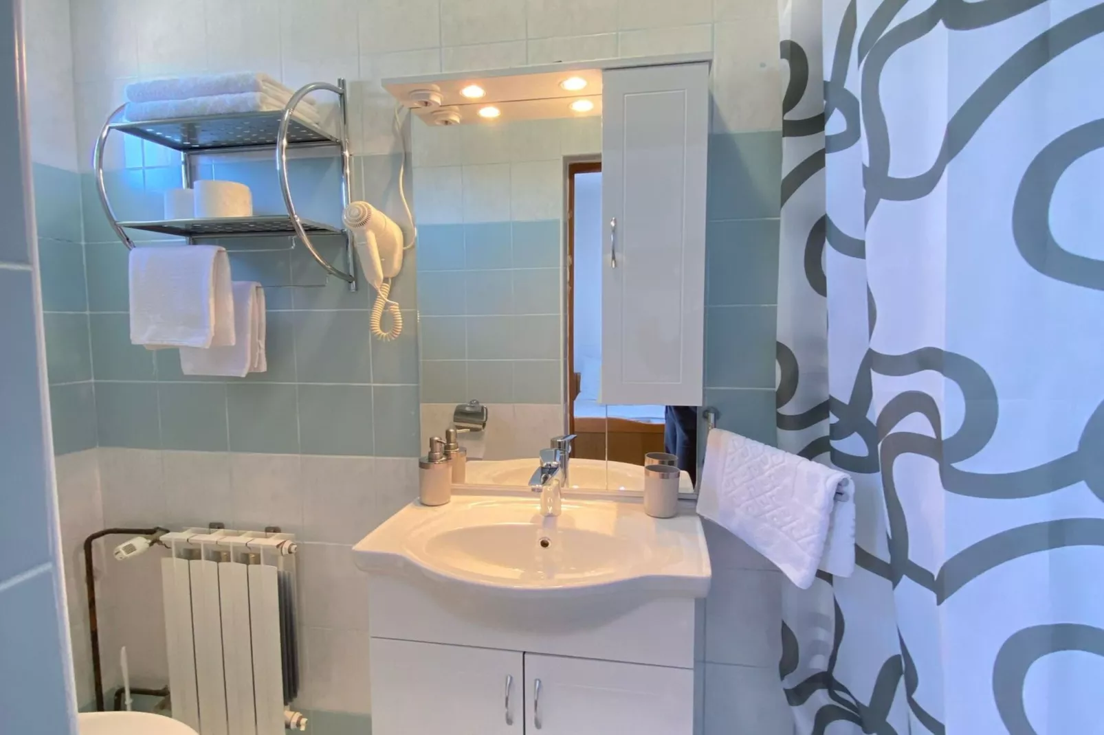 Standard Twin 2-Badkamer