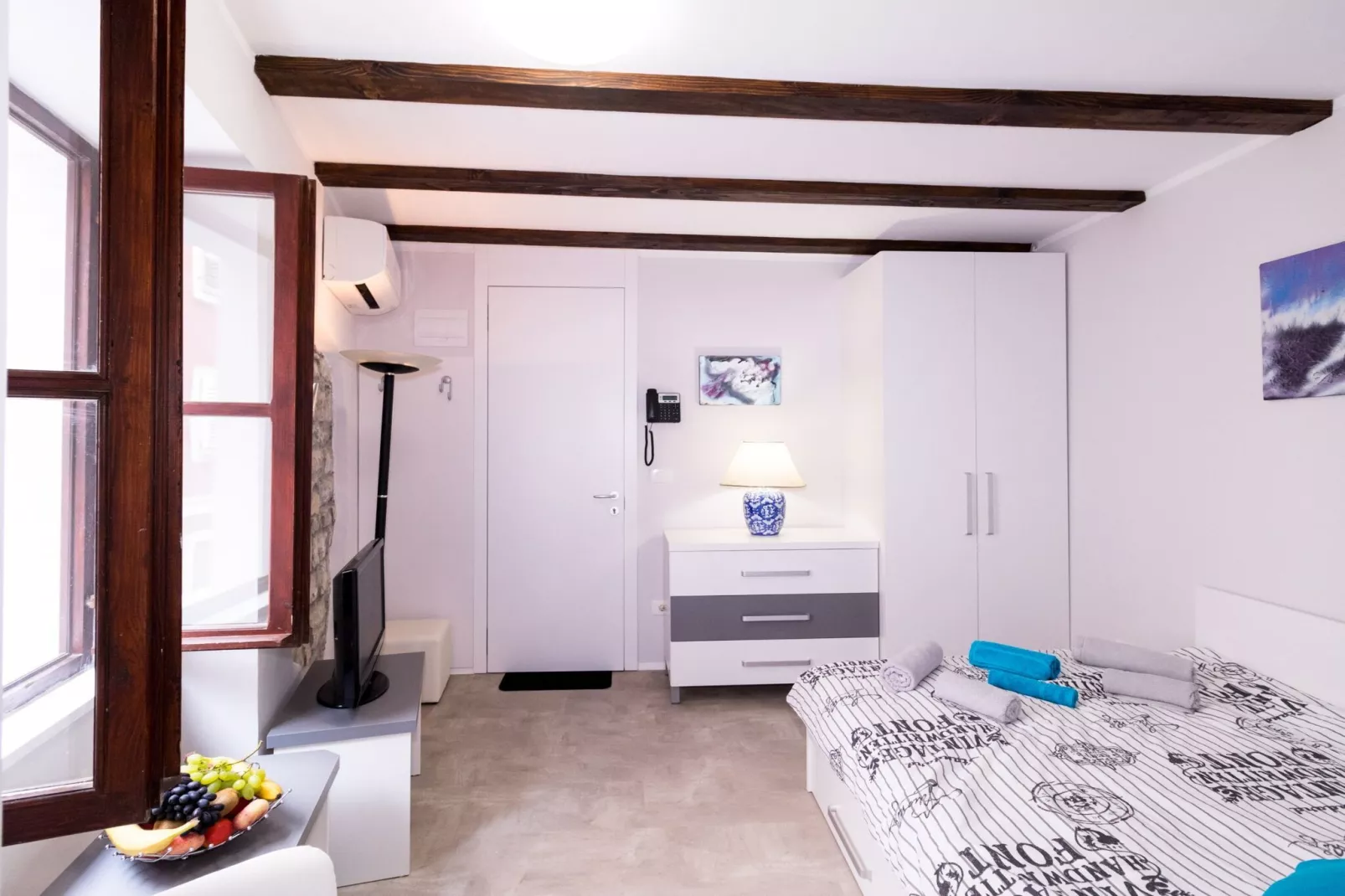 Piran Downtown Chic and Cozy Apartments - Standard One Bedroom Apartment (owner 3.S)-Slaapkamer