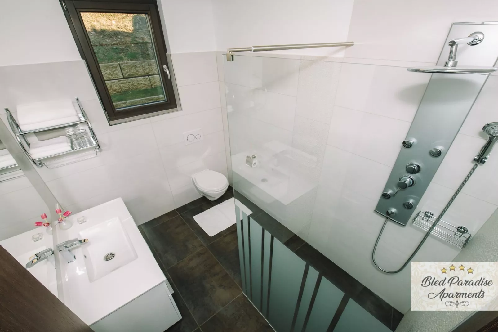 Bled Prestigious and Stylish Apartments - Standard Studio Apartment with Terrace (owner 2)-Badkamer