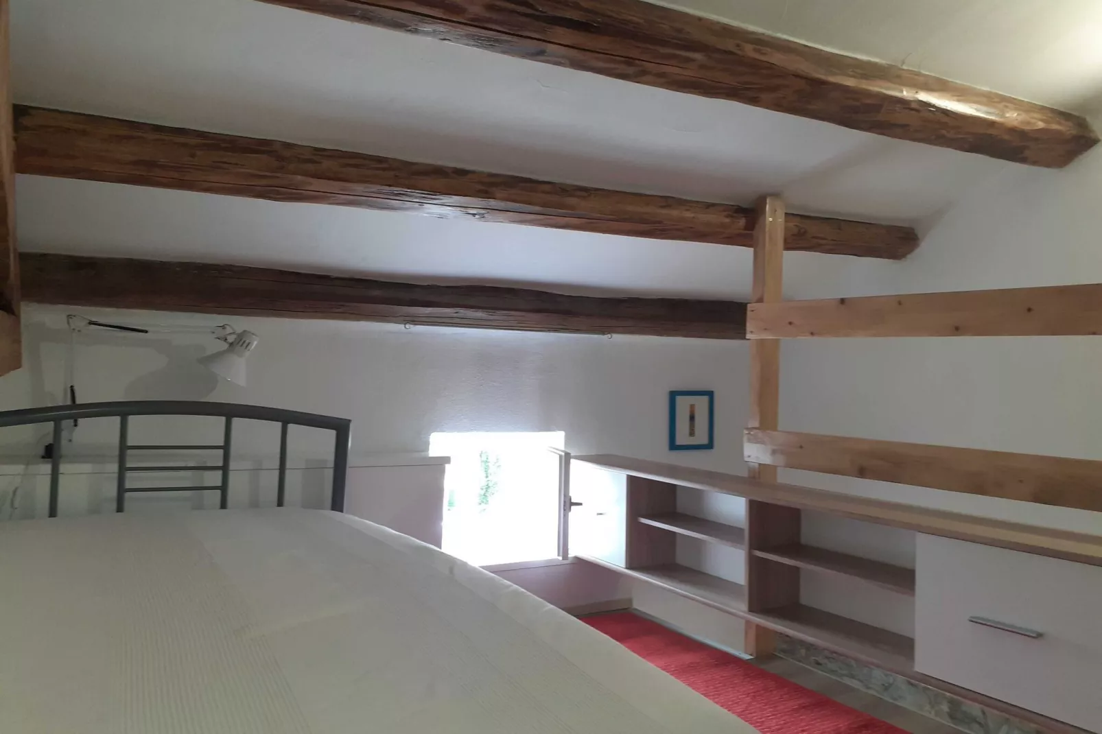 Secluded Authentic Apartment with Terrace - Studio Apartment with Terrace-Slaapkamer