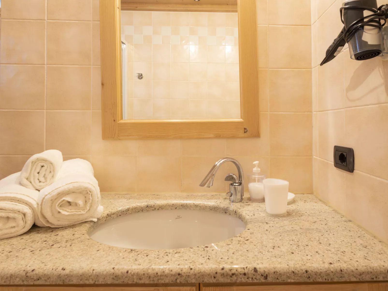 Residence gli Scoiattoli-Binnen